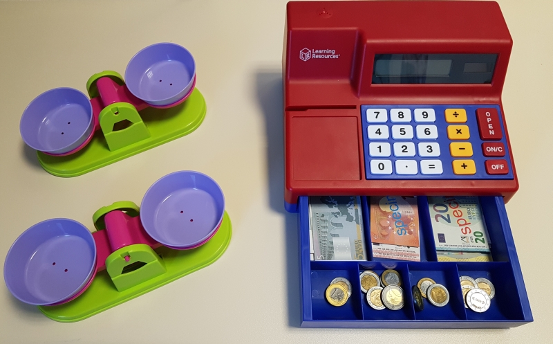 La caisse et les balances